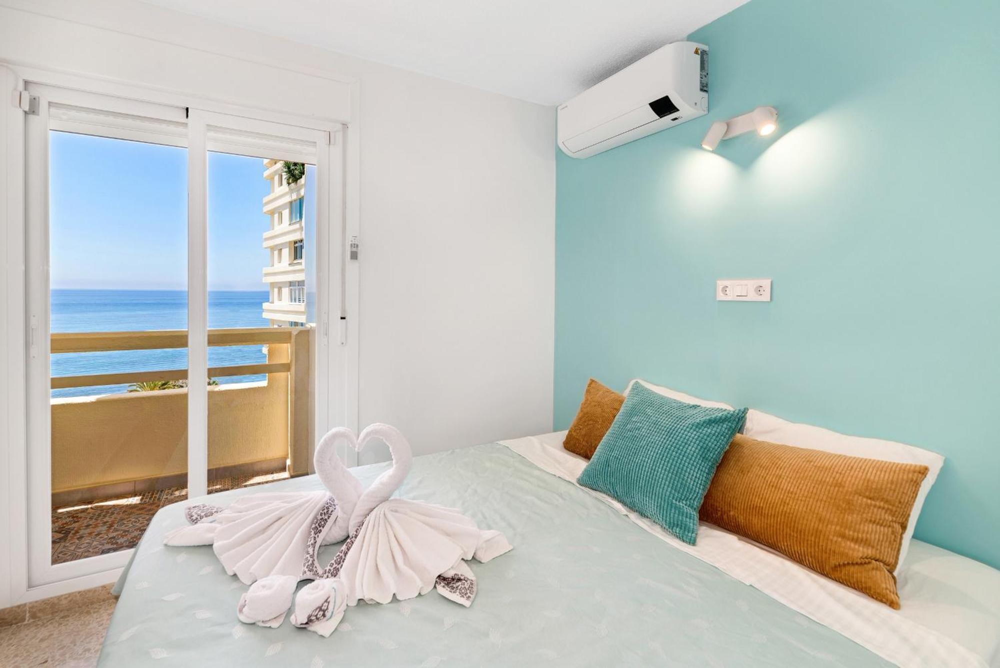 Apartamento On The First Line Of The Sea With A View And Free Parking *